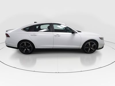 2023 Honda Accord Hybrid - Photo 8