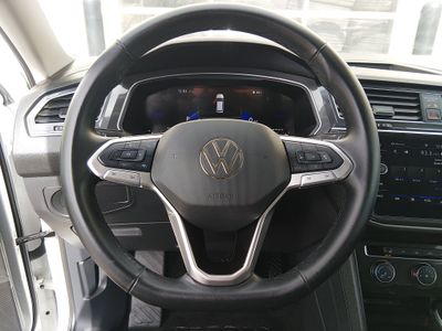 2024 Volkswagen Tiguan - Photo 12