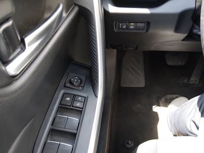 2023 Toyota RAV4 - Photo 13