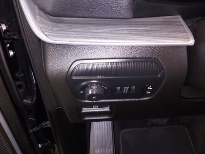 2024 Jeep Wagoneer - Photo 13