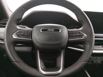 2024 Jeep Compass - Photo 12