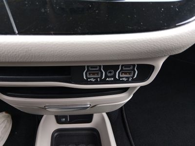 2023 Chrysler Voyager - Photo 19