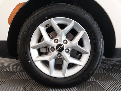 2025 Kia Soul - Photo 10