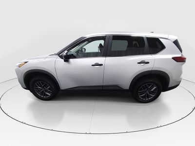 2024 Nissan Rogue - Photo 4