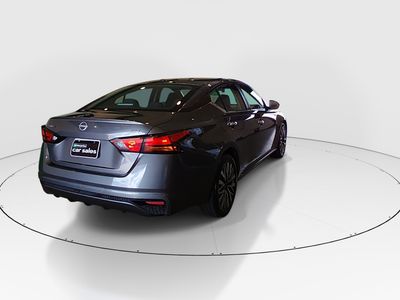 2024 Nissan Altima — photo 7 view
