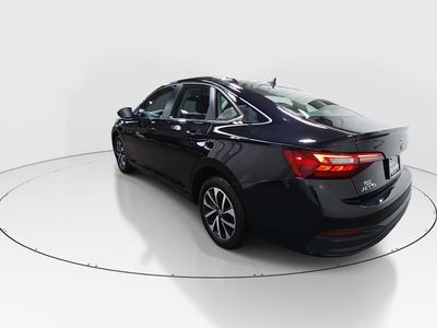 2024 Volkswagen Jetta - Photo 5