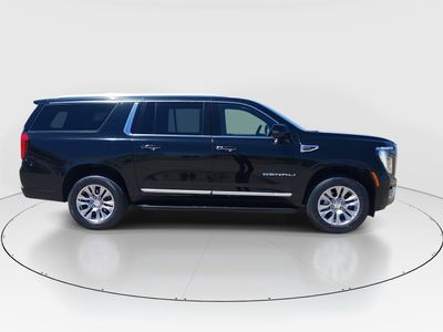 2025 GMC Yukon XL - Photo 8