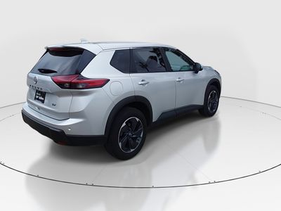 2024 Nissan Rogue - Photo 7