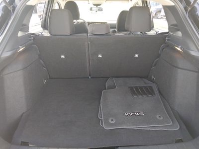 2025 Nissan Kicks - Photo 11