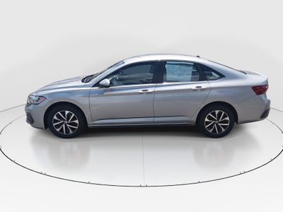 2024 Volkswagen Jetta - Photo 4