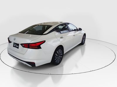 2025 Nissan Altima - Photo 7