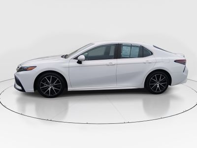2023 Toyota Camry - Photo 4