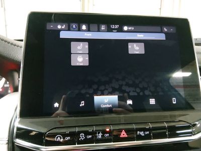2024 Jeep Compass - Photo 17