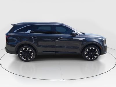 2025 Kia Sorento - Photo 8