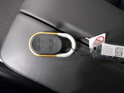 2023 Rivian R1S - Photo 15