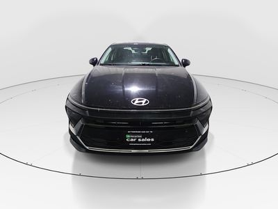 2024 Hyundai Sonata - Photo 2
