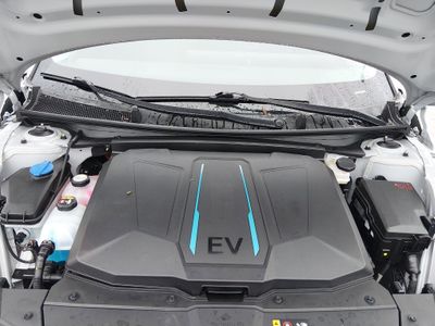2024 Hyundai IONIQ 5 - Photo 9