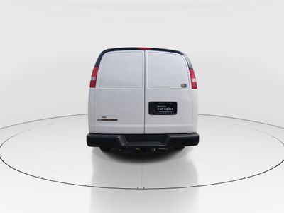 2023 Chevrolet Express Cargo Van - Photo 6