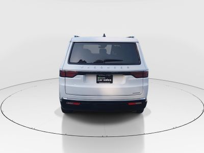 2024 Jeep Wagoneer - Photo 6