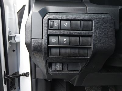 2025 Toyota Tacoma 2WD - Photo 13