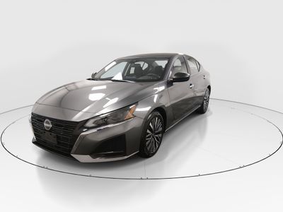 2024 Nissan Altima - Photo 3