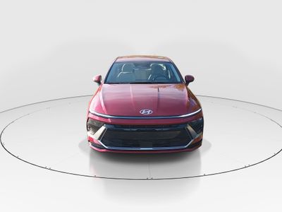 2025 Hyundai Sonata - Photo 2
