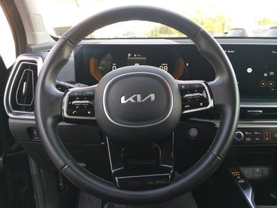 2024 Kia Sorento - Photo 12