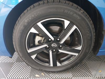 2024 Nissan Sentra - Photo 10