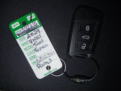 2024 Volkswagen Taos - Photo 15