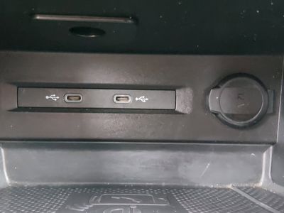2024 Volkswagen Taos - Photo 18