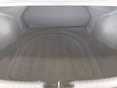2024 Hyundai Elantra - Photo 11
