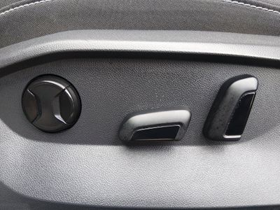 2024 Volkswagen Taos - Photo 20