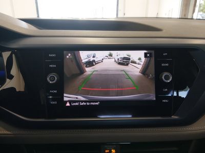 2024 Volkswagen Taos - Photo 16