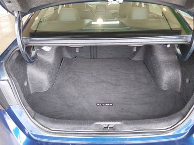 2024 Nissan Altima - Photo 11