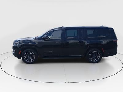 2023 Jeep Wagoneer L - Photo 4