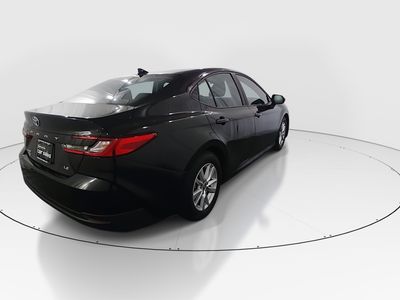 2025 Toyota Camry — photo 7 view
