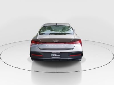2024 Hyundai Elantra - Photo 6