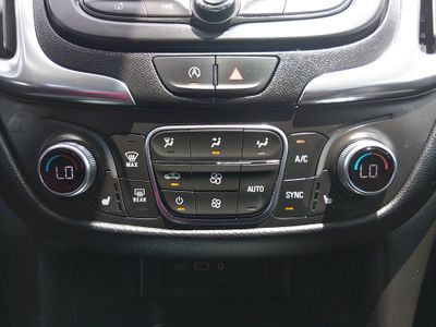 2024 Chevrolet Equinox - Photo 17