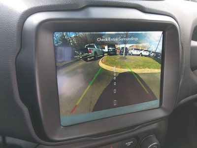2023 Jeep Renegade - Photo 16