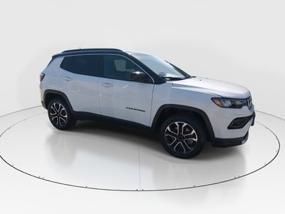 2024 Jeep Compass - Photo 8