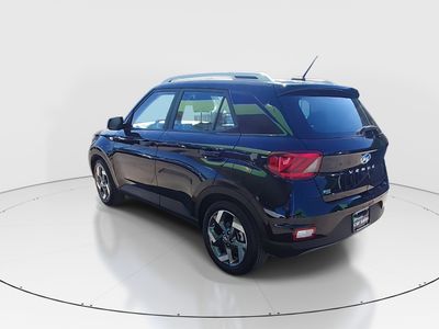 2025 Hyundai Venue - Photo 5
