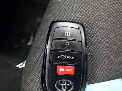 2025 Toyota Camry — photo 15 view