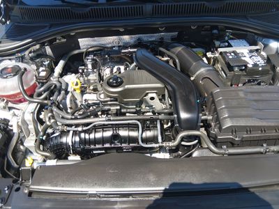 2024 Volkswagen Jetta - Photo 9