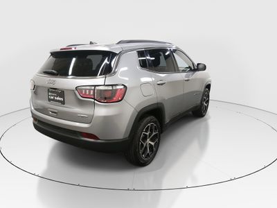 2024 Jeep Compass - Photo 7