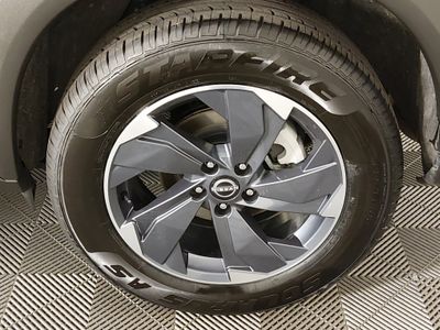2025 Nissan Rogue - Photo 10