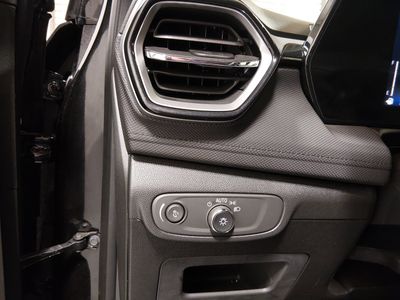 2025 Chevrolet Trailblazer - Photo 13