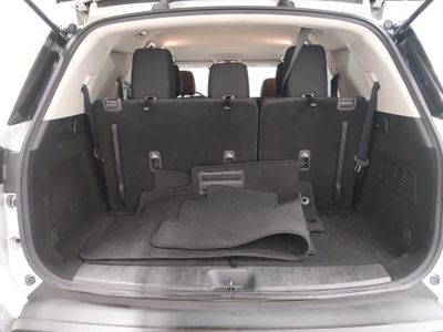 2024 Nissan Pathfinder — photo 11 view