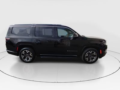 2024 Jeep Wagoneer - Photo 8