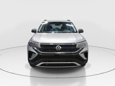 2024 Volkswagen Taos - Photo 2