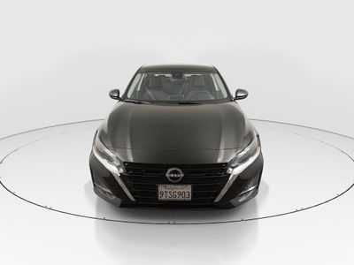 2025 Nissan Altima - Photo 2